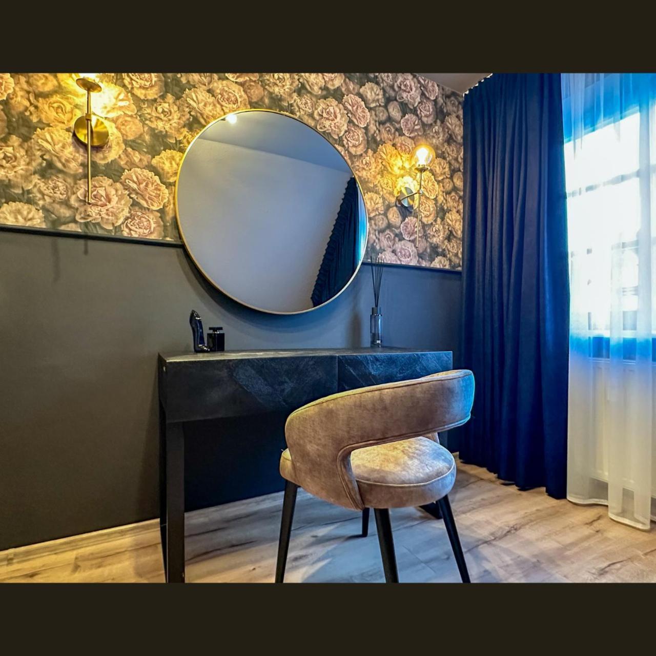 Apartment Noir No 7 โฮลซ์มินเดิน ภายนอก รูปภาพ