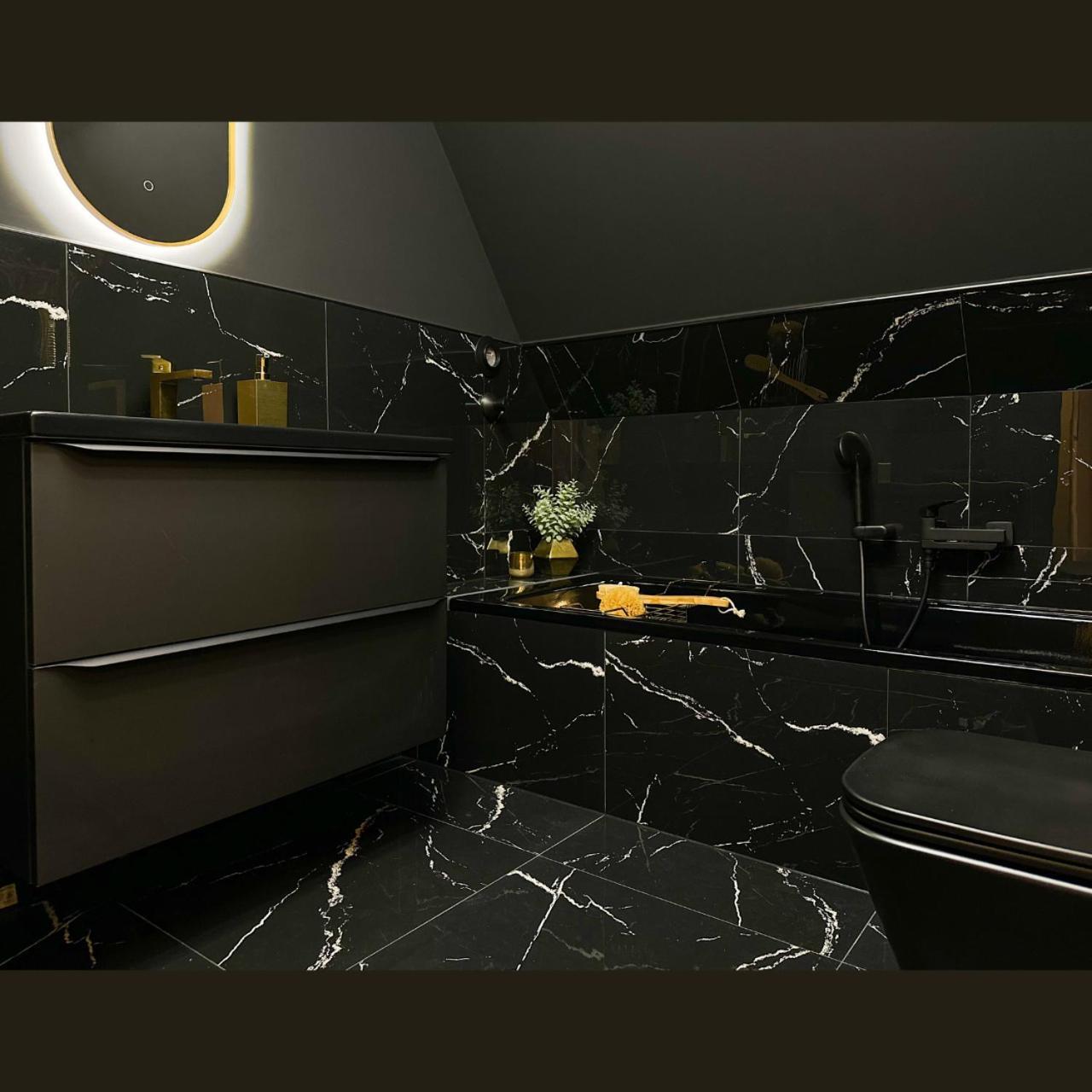 Apartment Noir No 7 โฮลซ์มินเดิน ภายนอก รูปภาพ