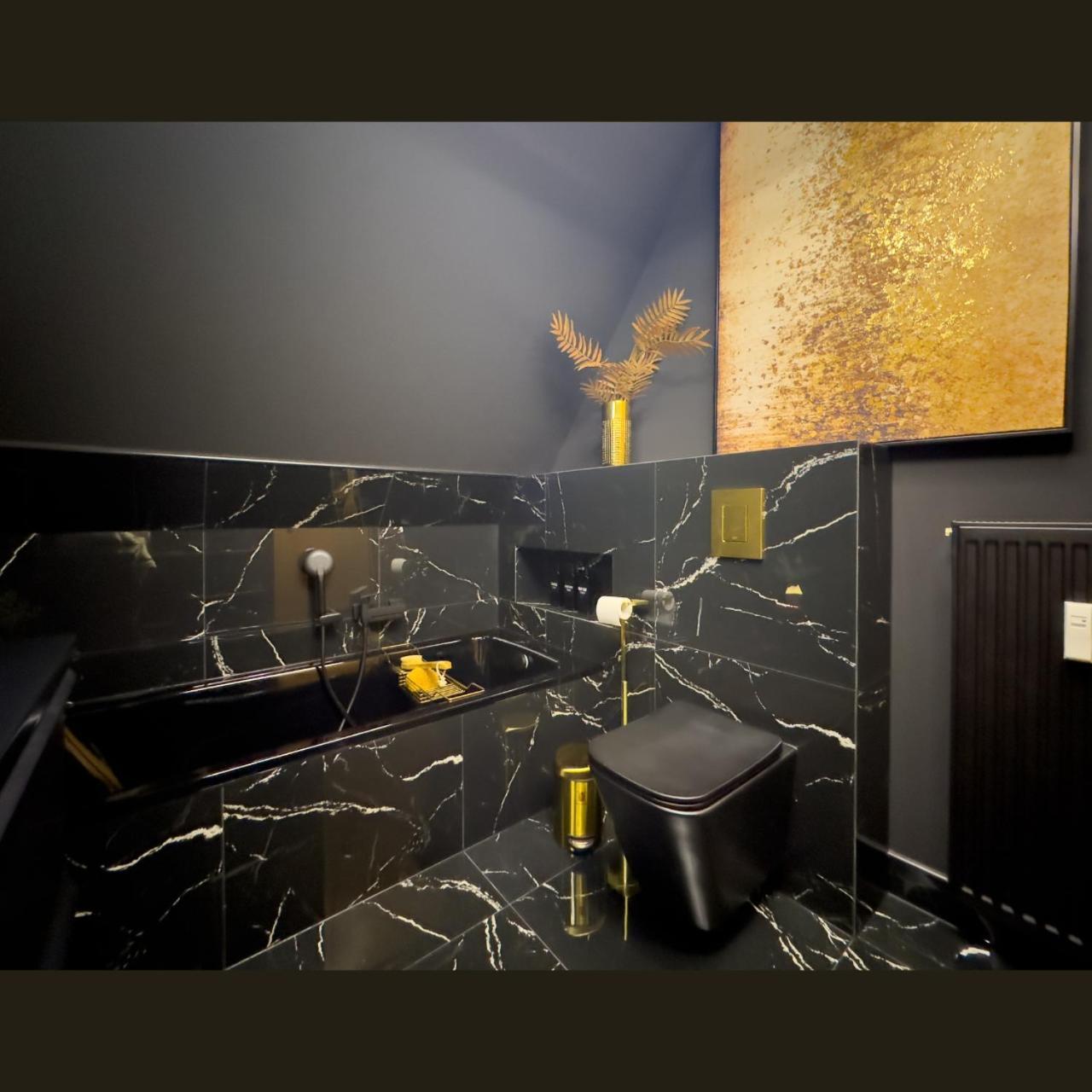 Apartment Noir No 7 โฮลซ์มินเดิน ภายนอก รูปภาพ