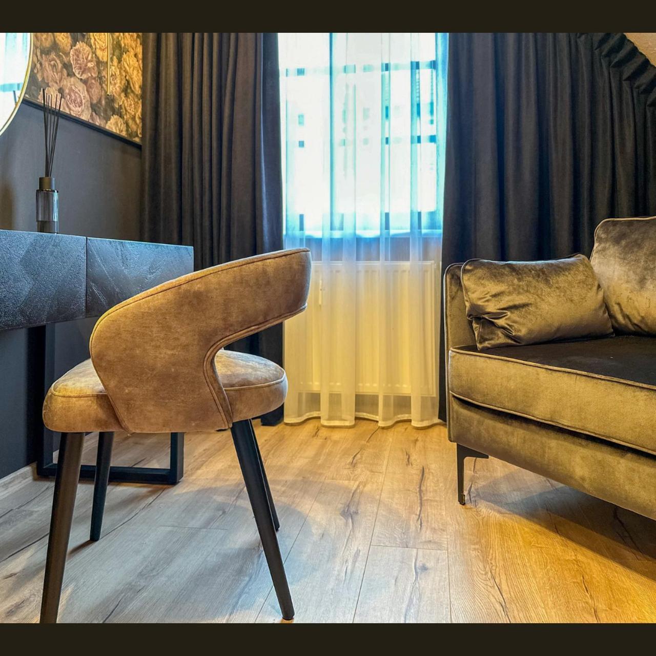 Apartment Noir No 7 โฮลซ์มินเดิน ภายนอก รูปภาพ